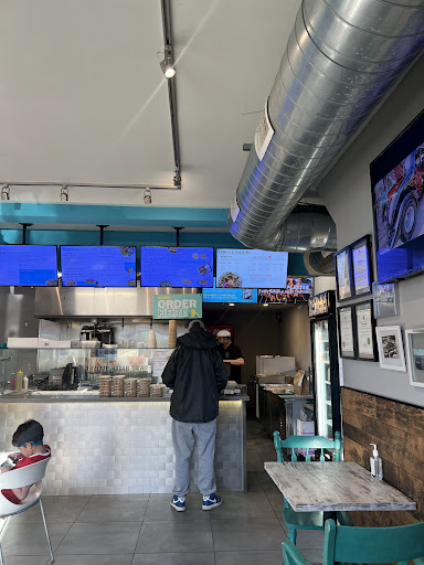 Photo of Mooring Eats Shawarma - 2481 Lake Shore Blvd W, Toronto, ON M8V 1C5